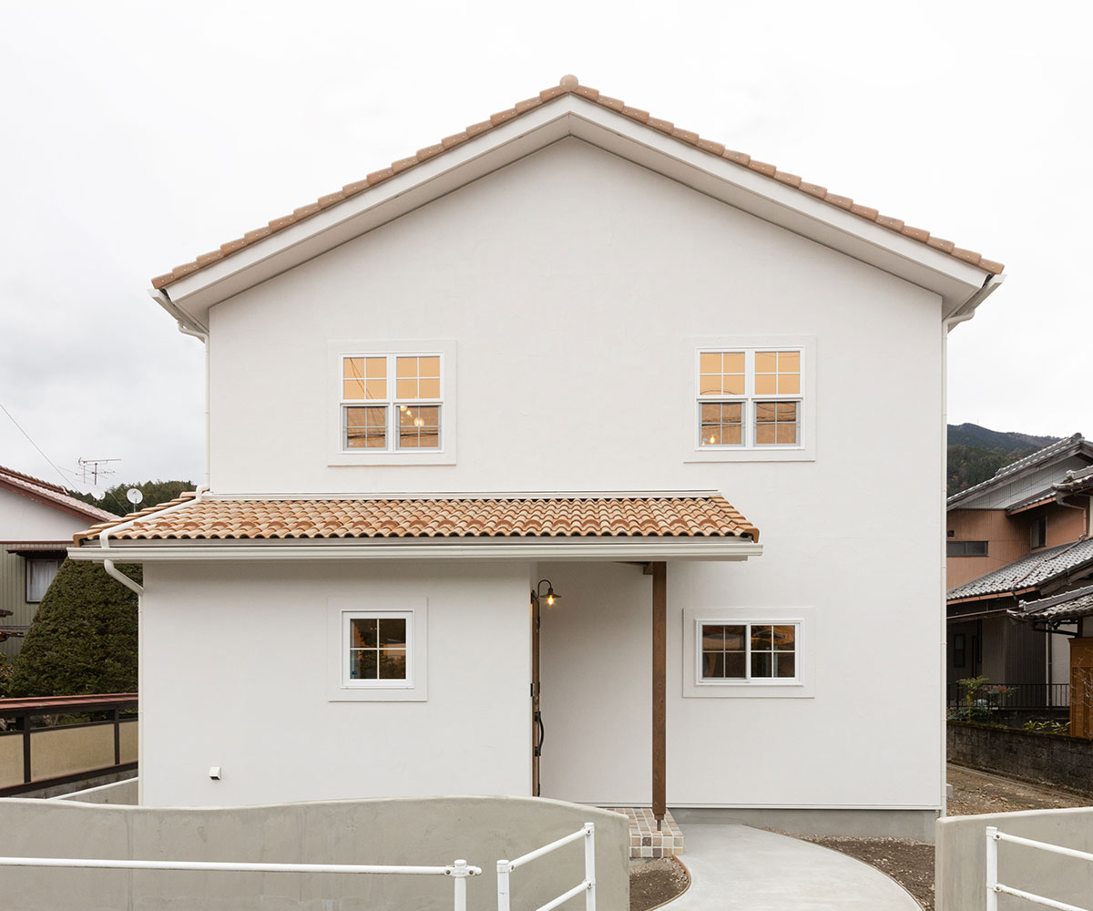 おしゃれカフェのようなレトロな北欧住宅